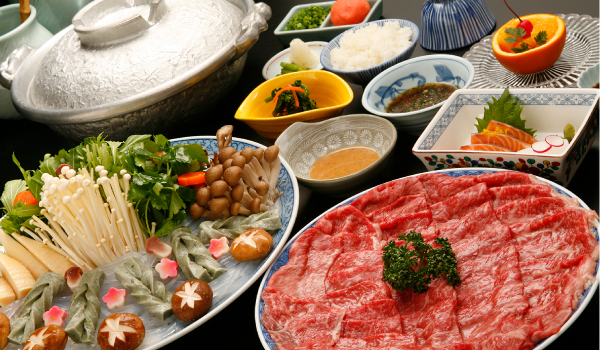 Nabe (Dishes to eat in a pot)